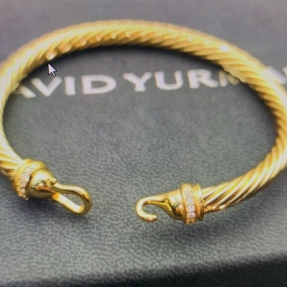 Distinctive Gold-Tone Cable Bracelet with Sparkling Crystal Tips - Picture 2 of 5